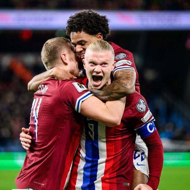 半场：新鹏城1-1成都，安永佳开场闪击，费利佩建功