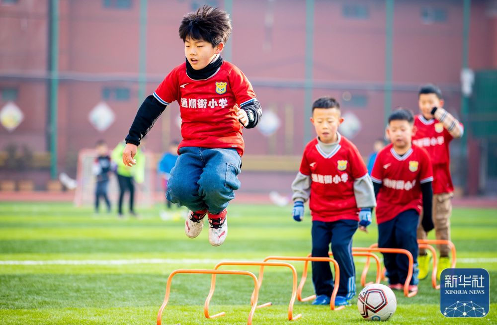 世体列阿隆索接班人：阿贝洛亚、劳尔在列，索拉里二进宫？